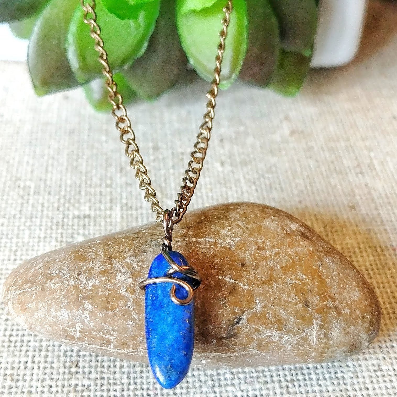 Lapis lazuli necklace outlet meaning