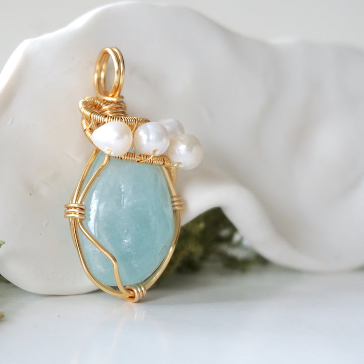 Aquamarine and Pearl Gold Necklace DesignsbyNatureGems