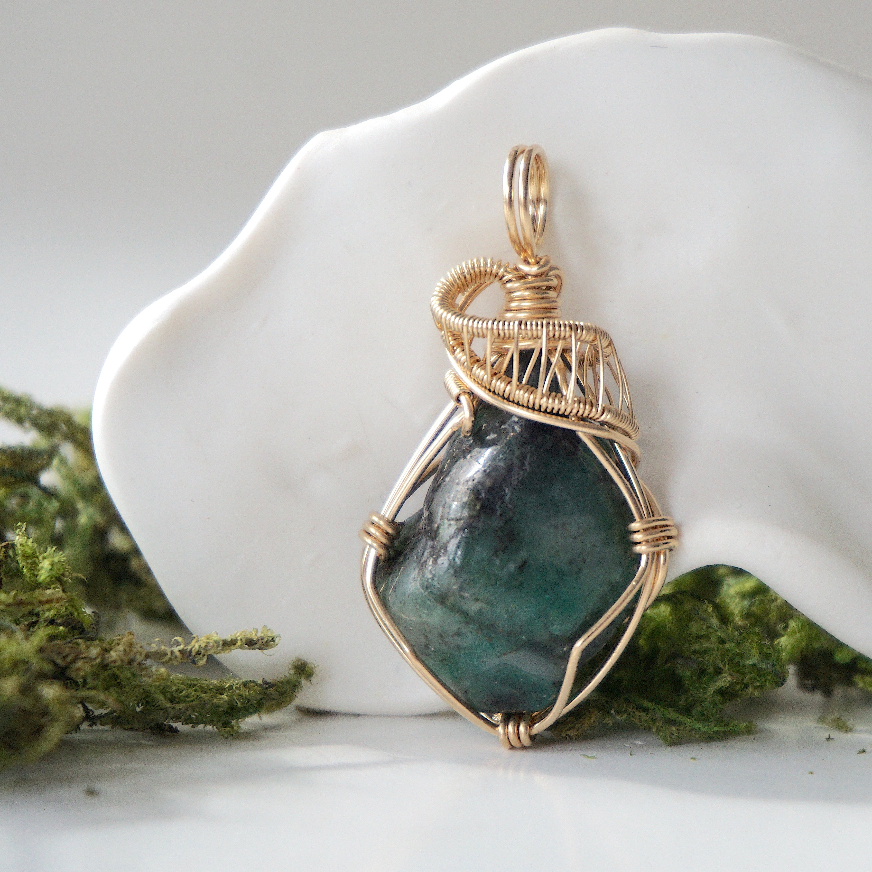 Raw Emerald Necklace 14K Gold-Filled – Designs by Nature Gems