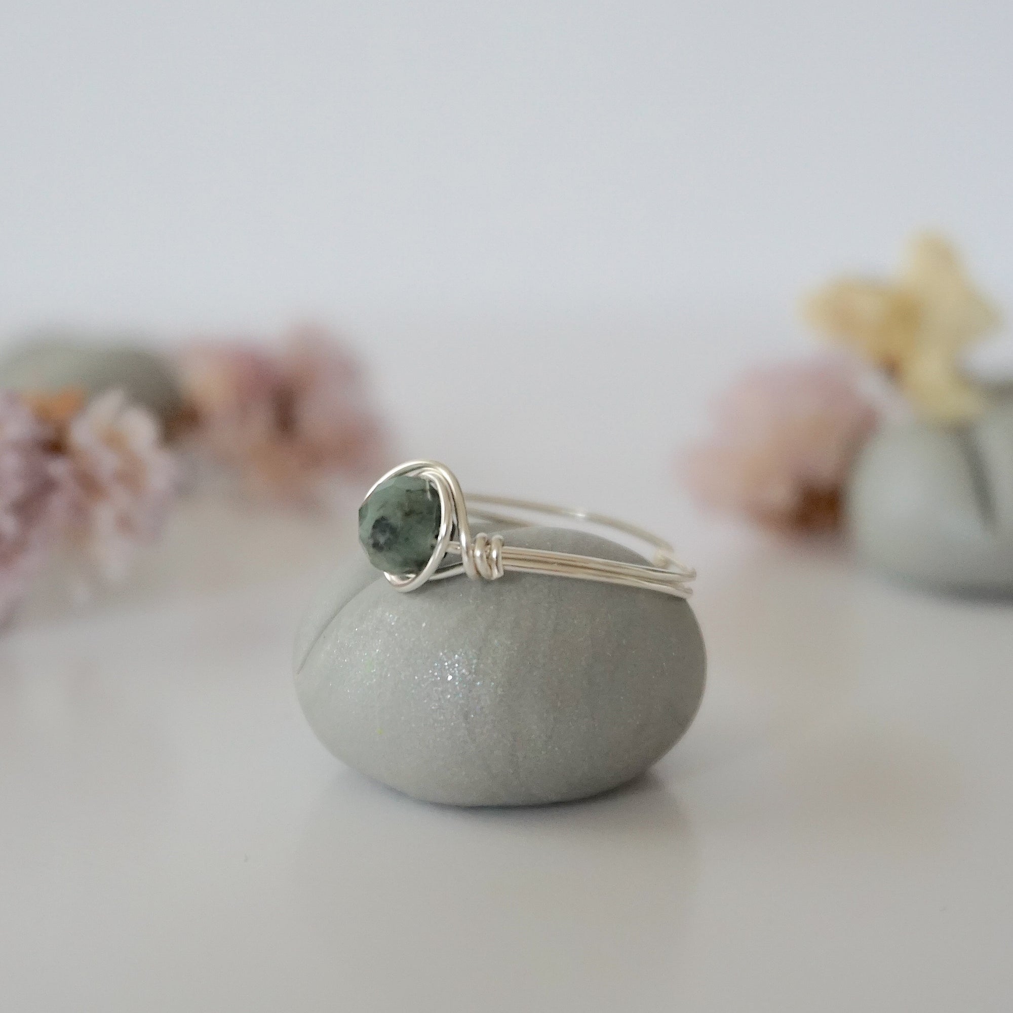 Simple Birthstone Ring - Emerald Crystal