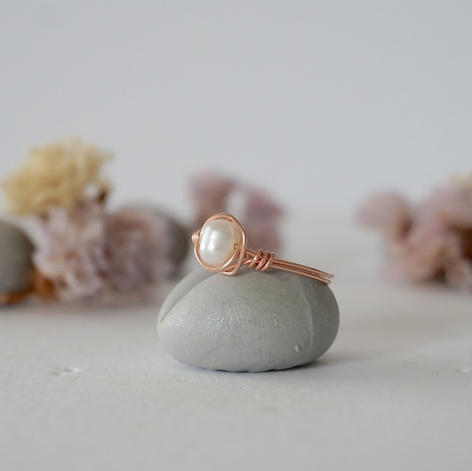 Classic Pearl Ring - Rose Gold