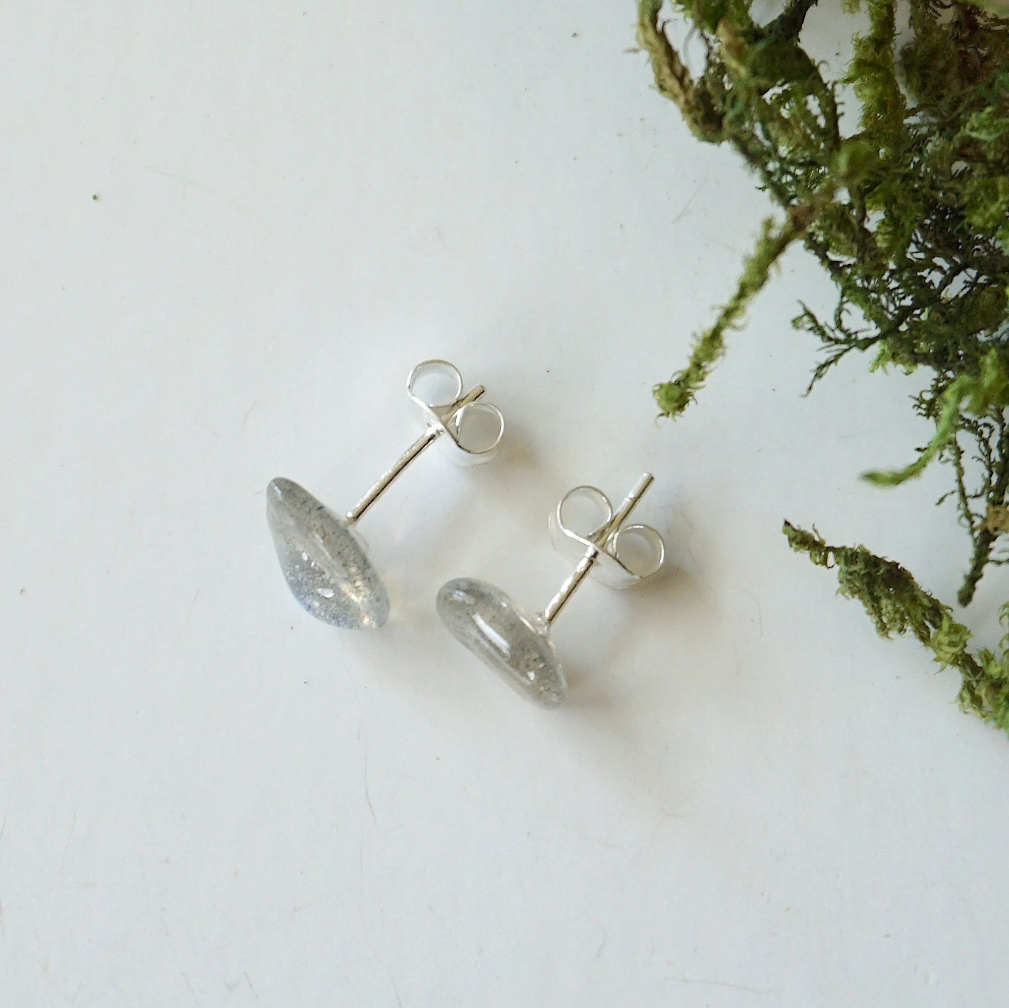 Raw Labradorite Stud Earrings DesignsbyNatureGems