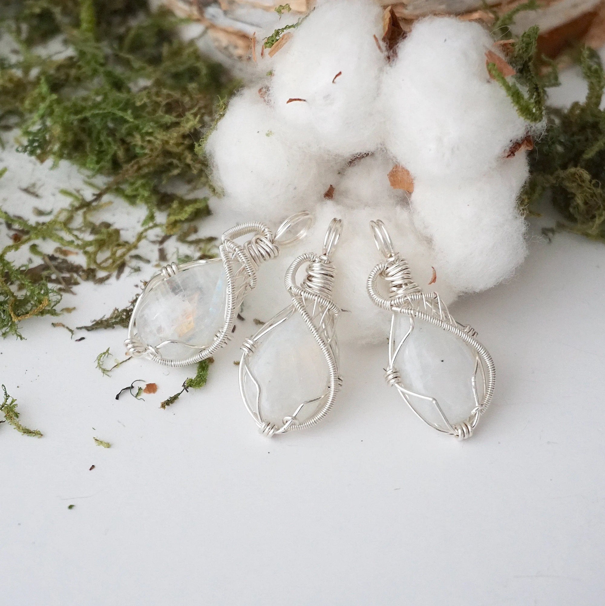 Sterling Silver Rainbow Moonstone Necklace DesignsbyNatureGems