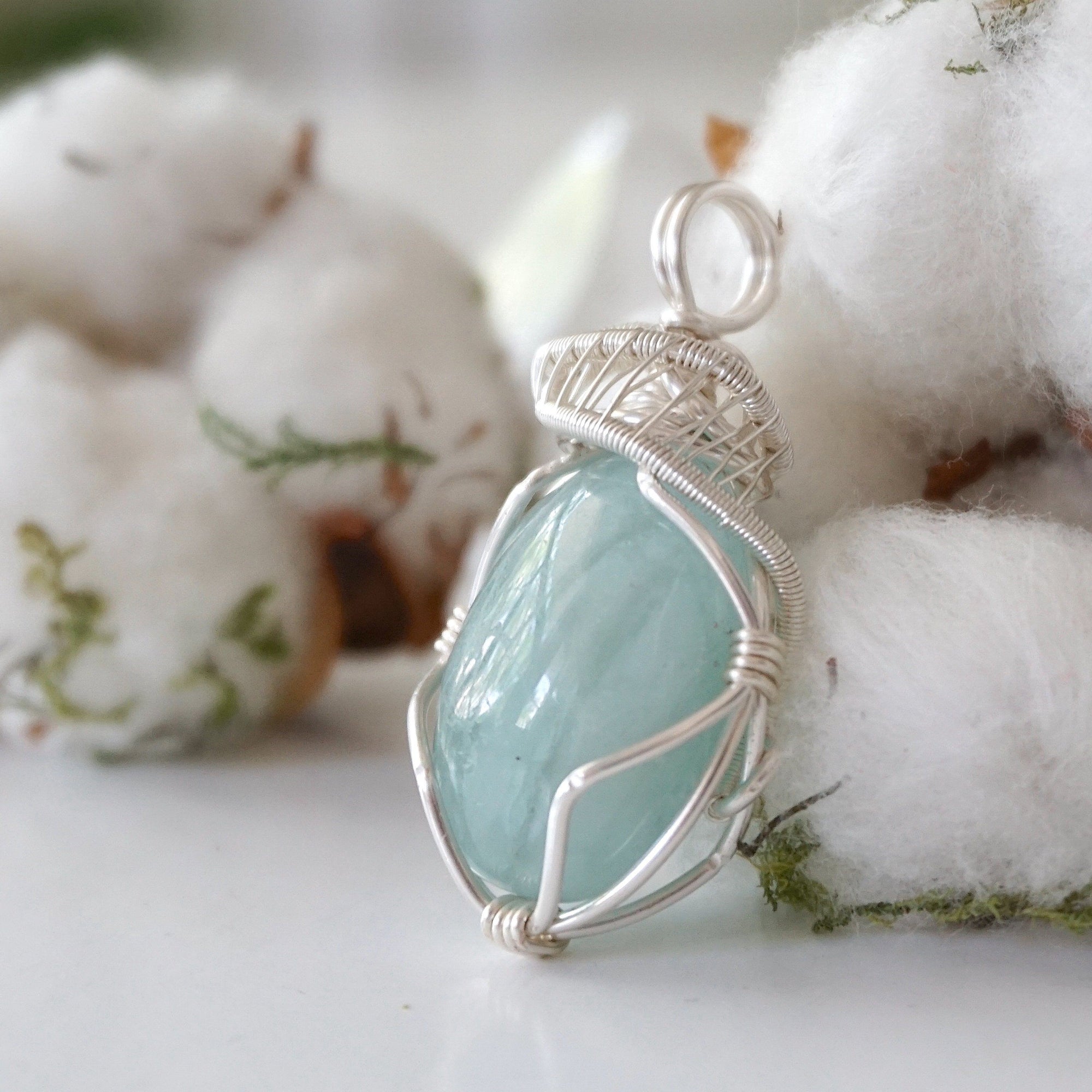 Aquamarine Pendant Necklace in Bright Silver DesignsbyNatureGems