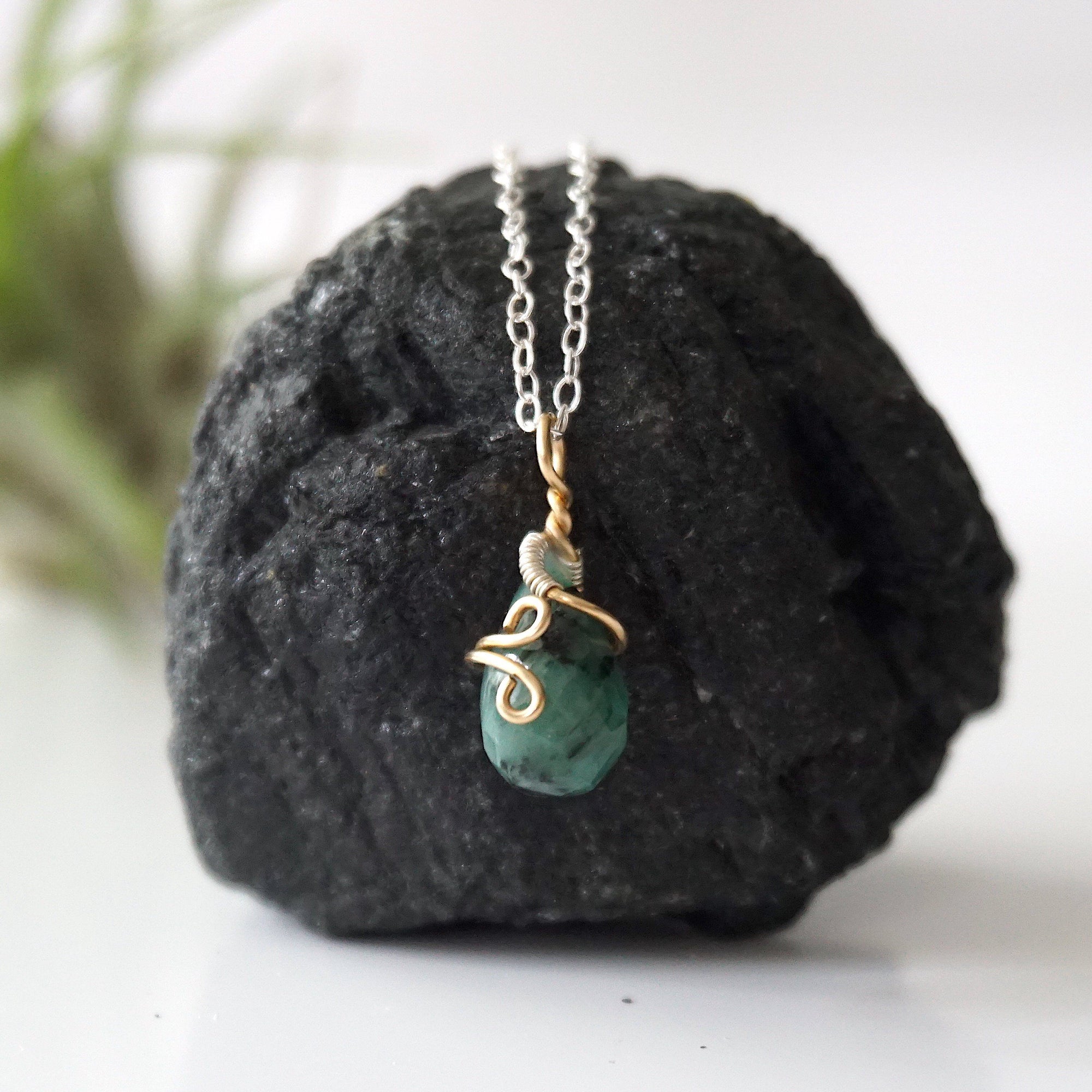 Minimalist emerald necklace for women with natural faceted teardrop emerald in 14k gold filled and sterling silver, detailed front view