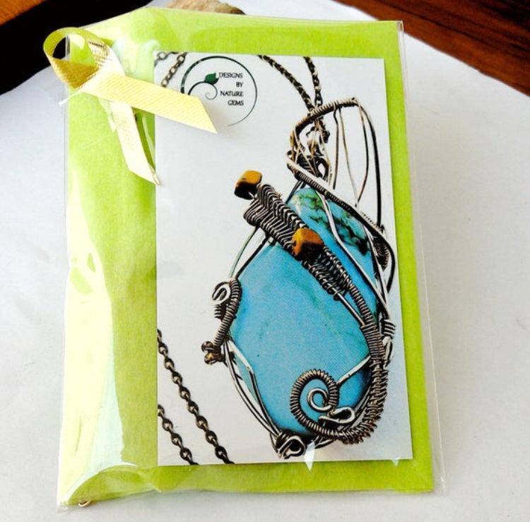 Rock Crystal Point Necklace - White Gold DesignsbyNatureGems